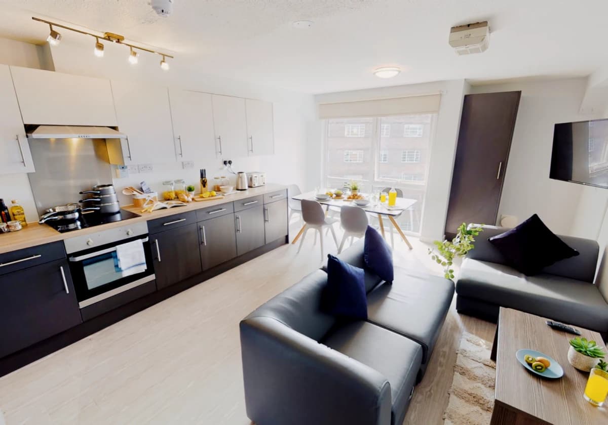 iQ Great Newton House image