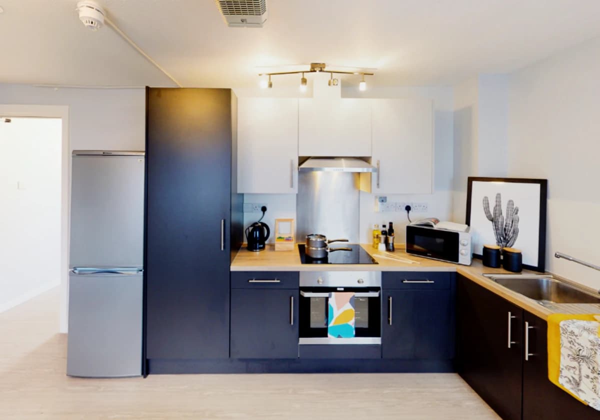 iQ Great Newton House image