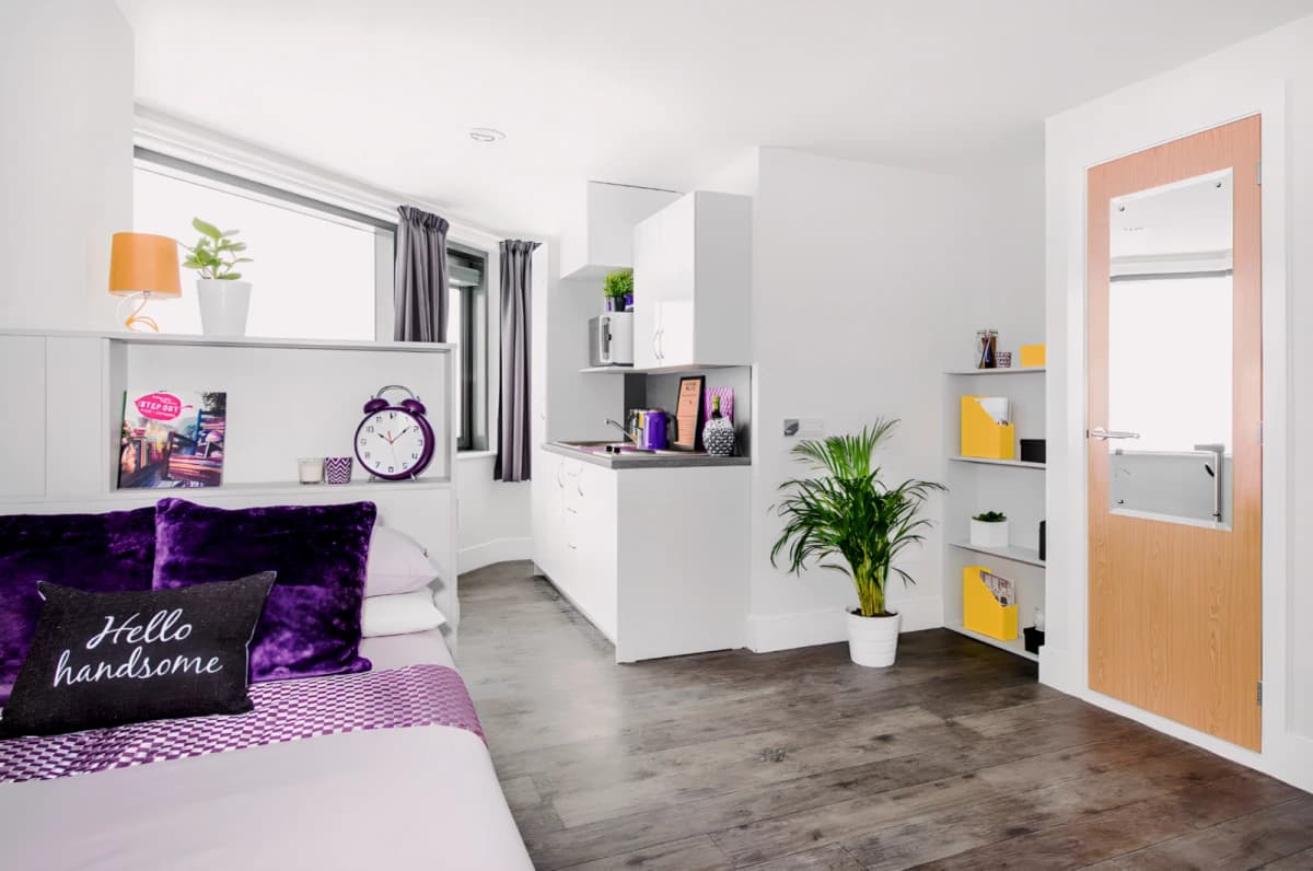 Ablett House image