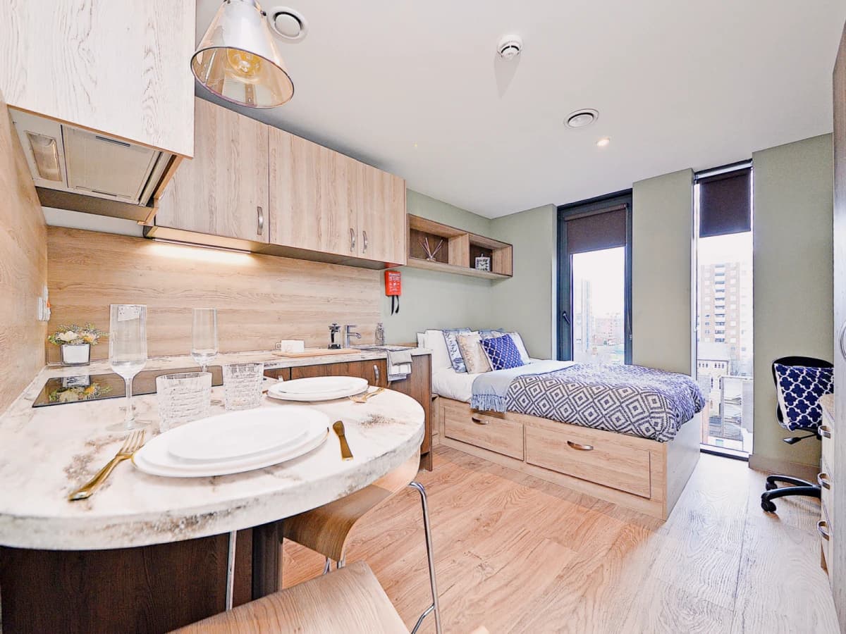 Fontenoy Apartments image