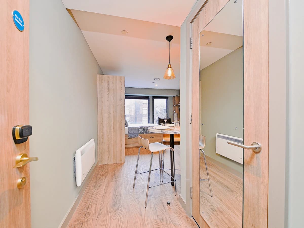 Fontenoy Apartments image