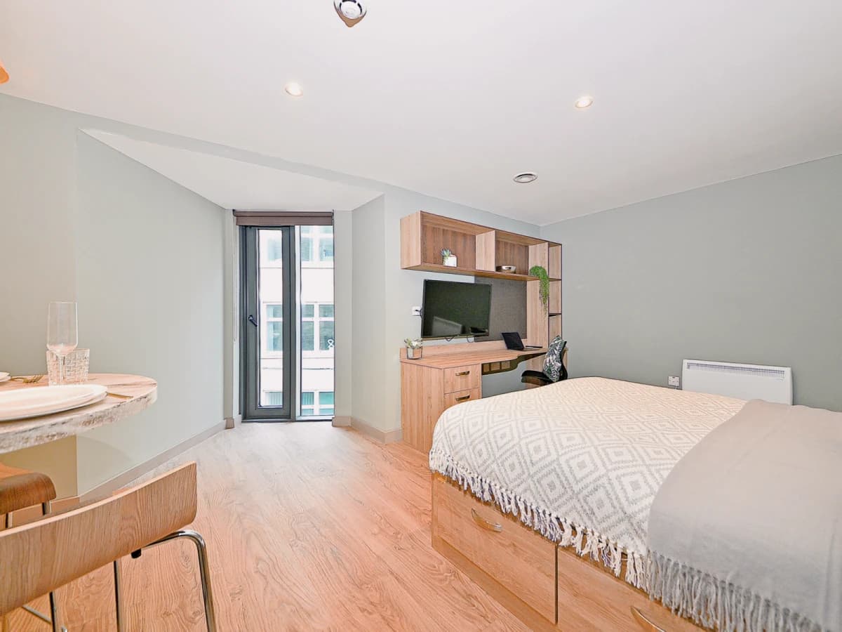 Fontenoy Apartments image