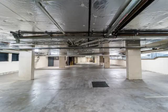 Dayman  Apartments image