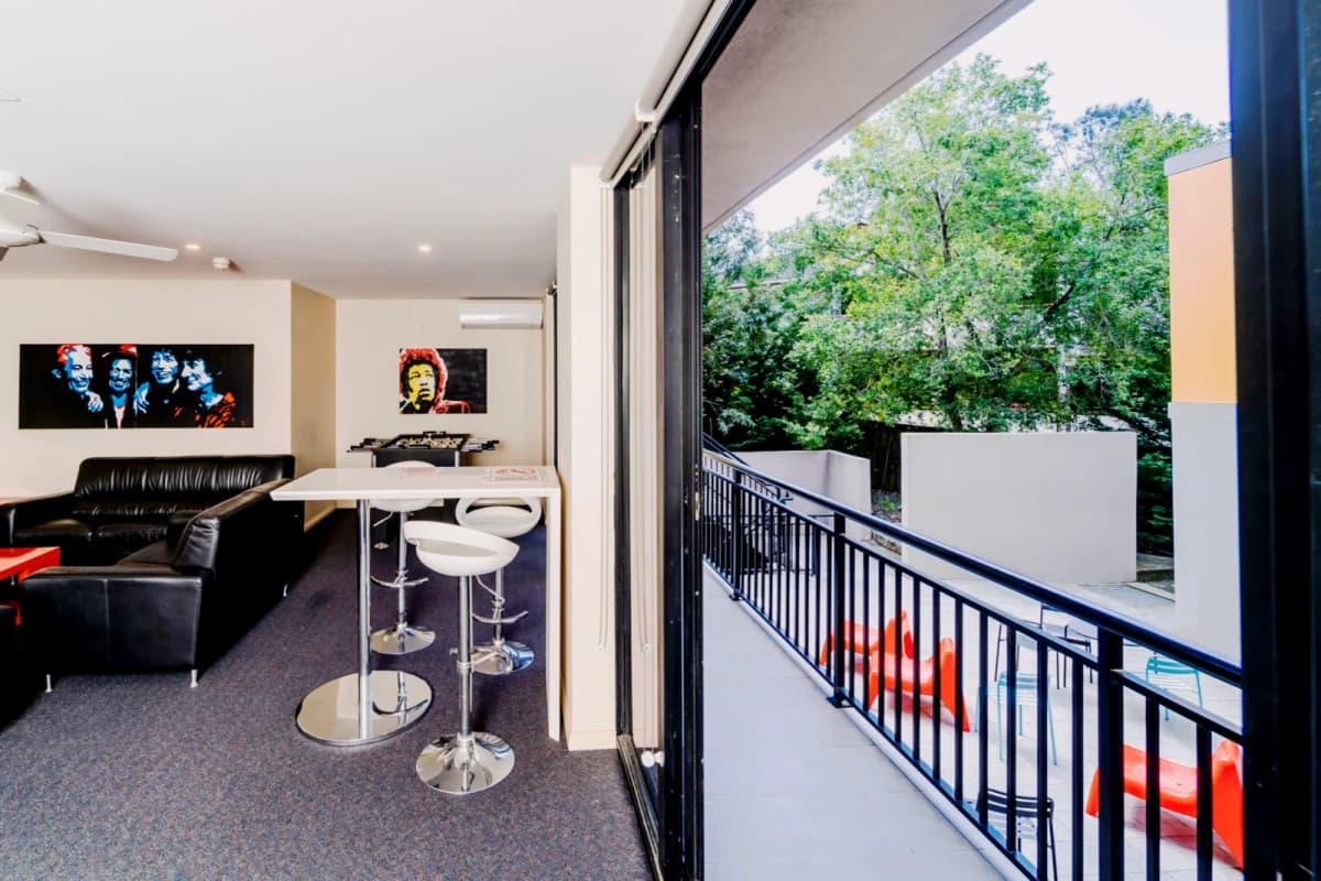 Dayman  Apartments image