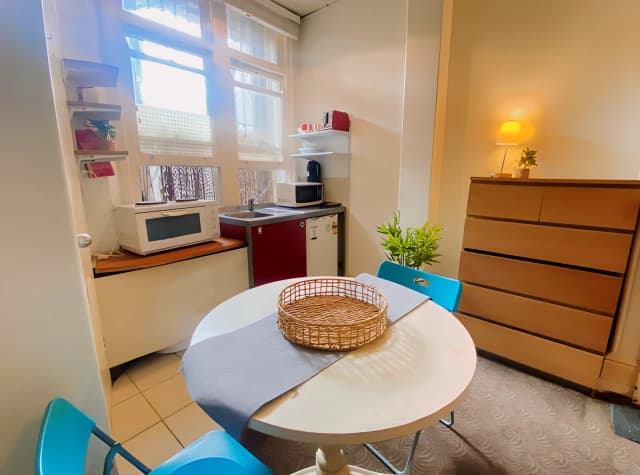 ume 150 Darlinghurst Village image
