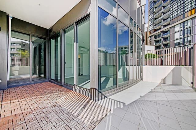 105/2 Waterways Street,Wentworth Point,New South Wales 2127