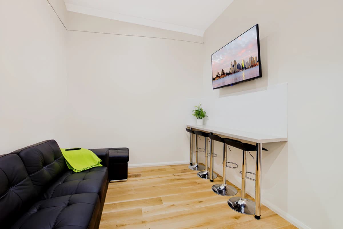 Link2 Central Apartment image