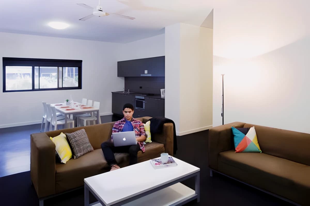 UNSW Village image