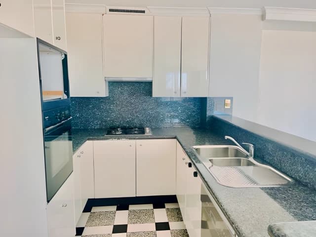 2 Bed 2 Bath
