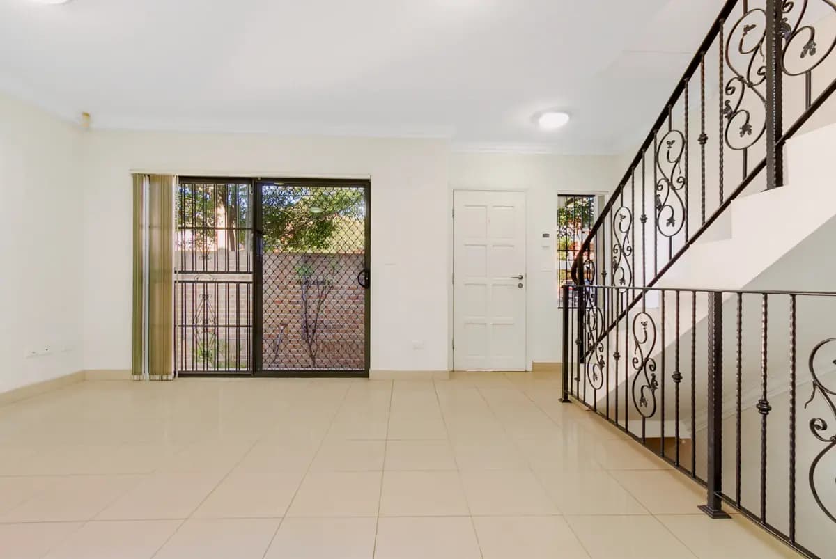 2/93-95 Clissold Parade,Campsie,New South Wales 2194