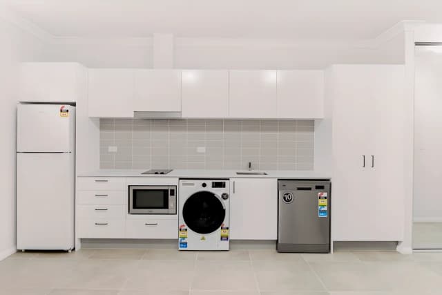 1Bedrooms, 1Bathrooms