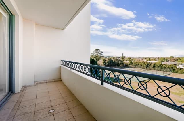2Bedrooms, 2Bathrooms