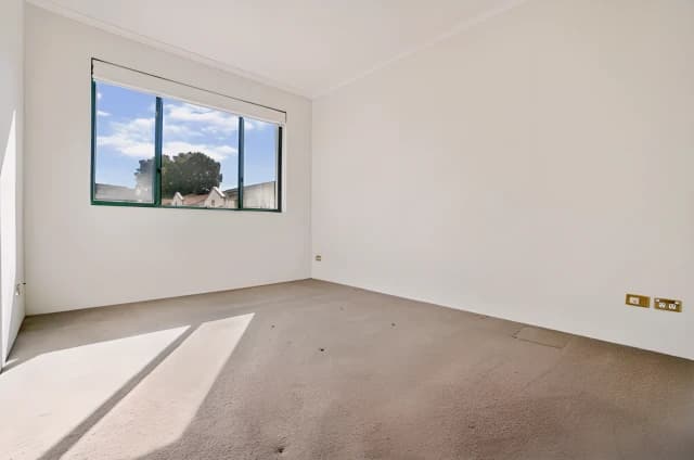 2Bedrooms, 2Bathrooms