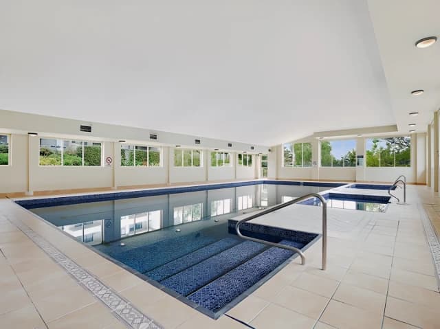 2Bedrooms, 2Bathrooms