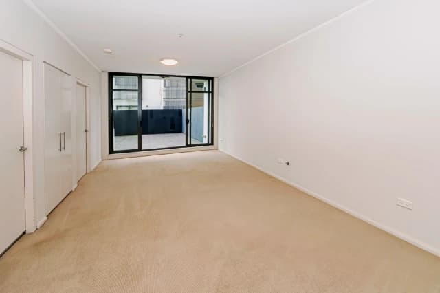 1Bedrooms, 1Bathrooms