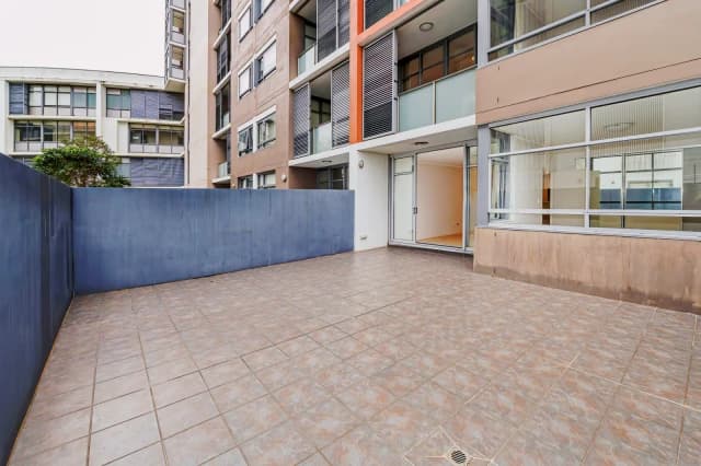 1Bedrooms, 1Bathrooms