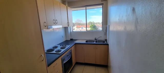 1Bedrooms, 1Bathrooms