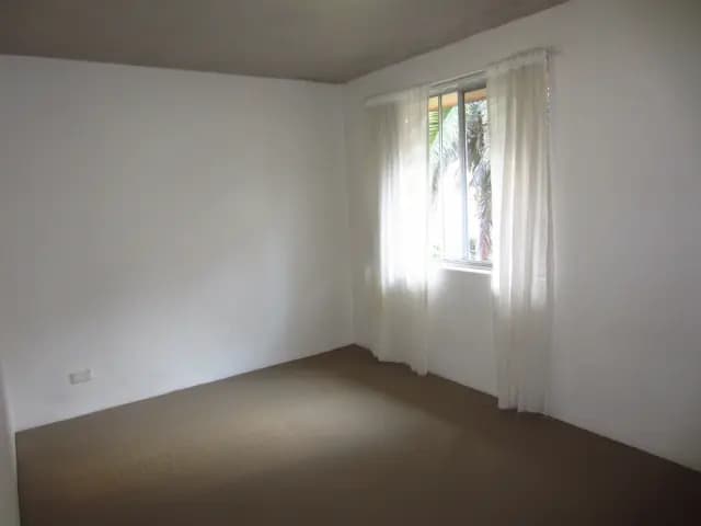 2Bedrooms, 1Bathrooms