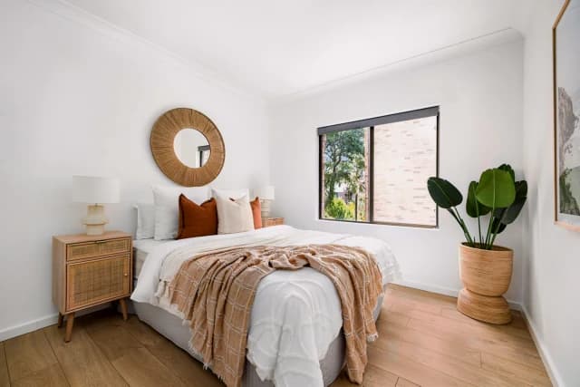 3Bedrooms, 2Bathrooms
