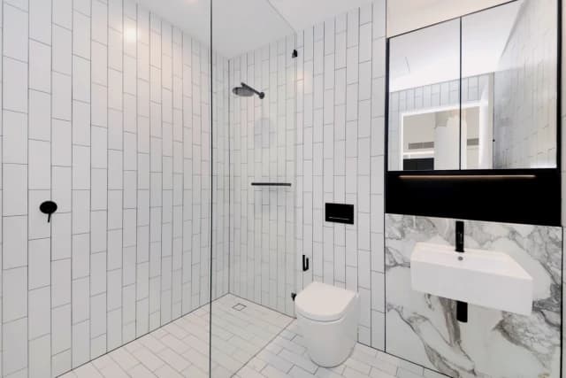 1Bedrooms, 1Bathrooms
