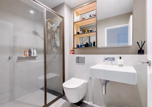 1Bedrooms, 1Bathrooms