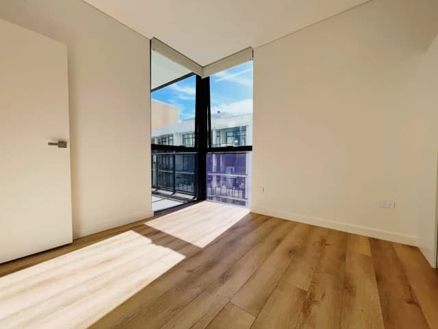 1Bedrooms, 1Bathrooms