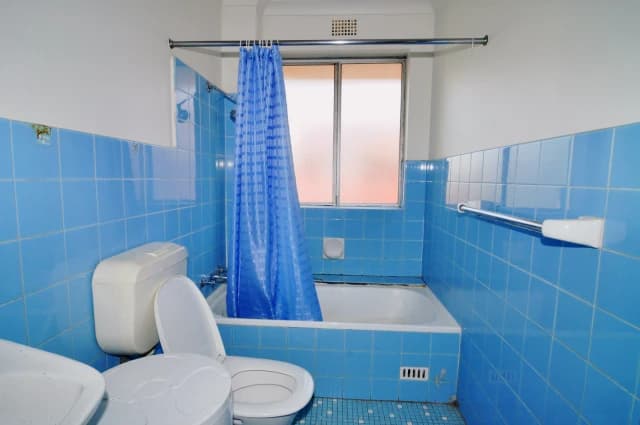 2Bedrooms, 1Bathrooms