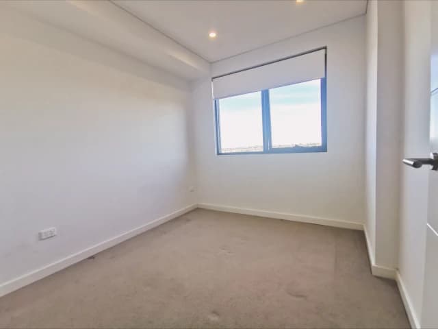 2Bedrooms, 2Bathrooms