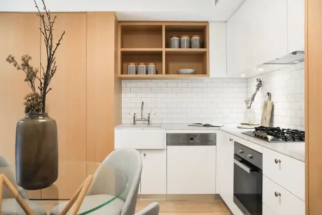 2Bedrooms, 2Bathrooms