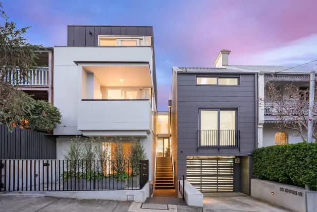 2Bedrooms, 2Bathrooms
