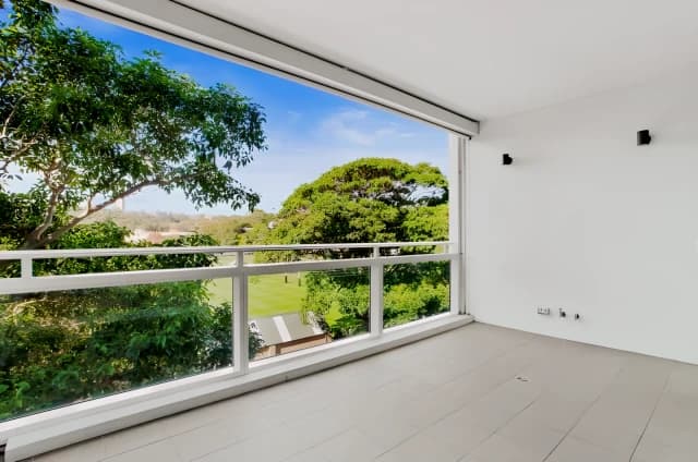 3Bedrooms, 2Bathrooms