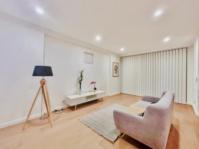 2Bedrooms, 2Bathrooms