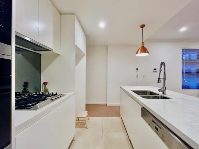 2Bedrooms, 2Bathrooms