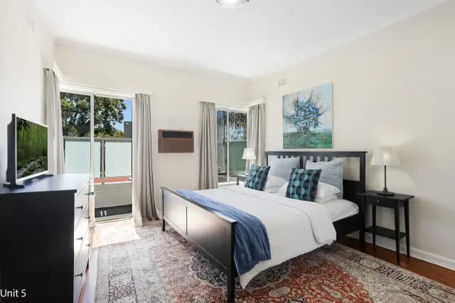 4Bedrooms, 2Bathrooms