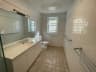 3Bedrooms, 1Bathrooms