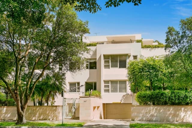 2Bedrooms, 2Bathrooms