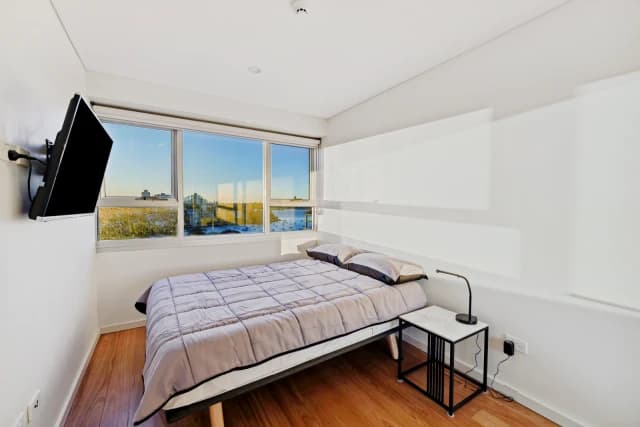2Bedrooms, 2Bathrooms