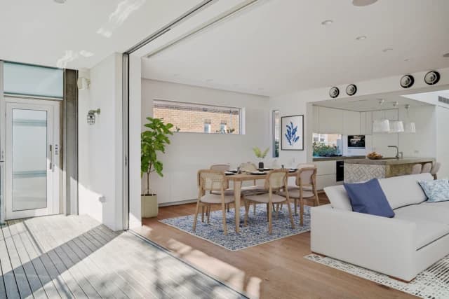 3Bedrooms, 3Bathrooms