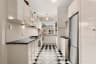 2Bedrooms, 1Bathrooms