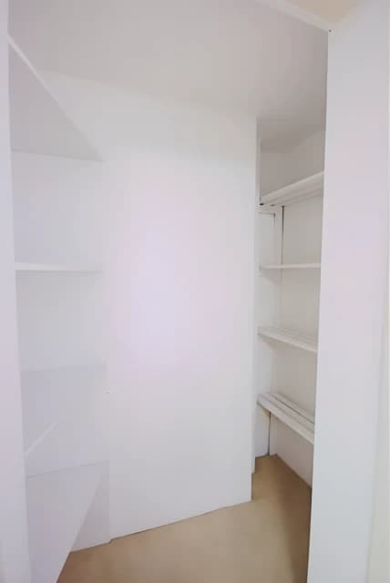 2Bedrooms, 1Bathrooms