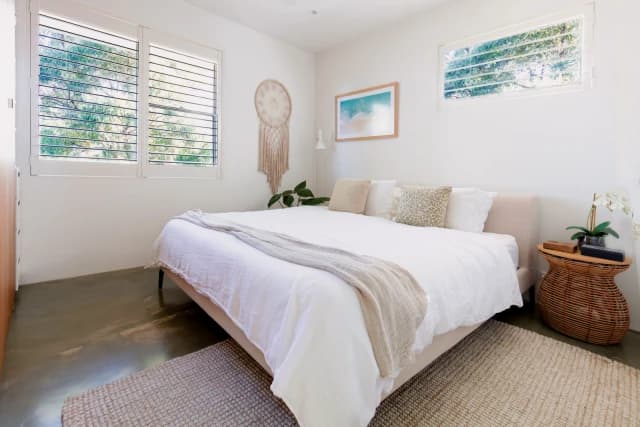 3Bedrooms, 1Bathrooms