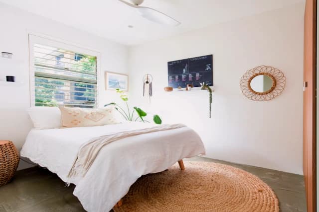 3Bedrooms, 1Bathrooms