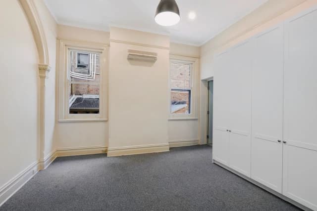 3Bedrooms, 2Bathrooms
