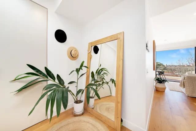 1Bedrooms, 1Bathrooms