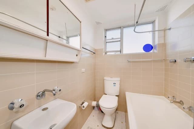 1Bedrooms, 1Bathrooms