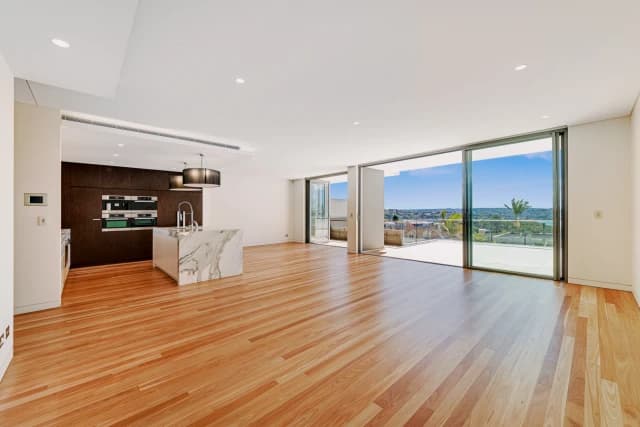 3Bedrooms, 3Bathrooms