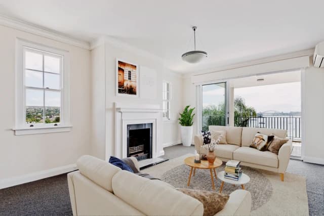 2Bedrooms, 1Bathrooms