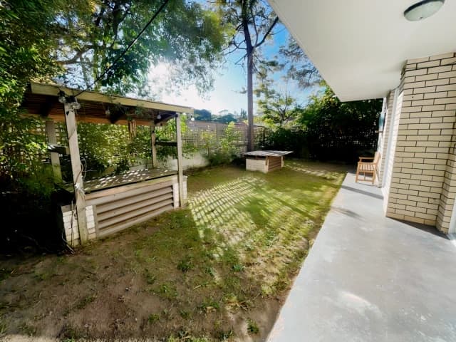2Bedrooms, 1Bathrooms