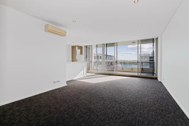 2Bedrooms, 2Bathrooms