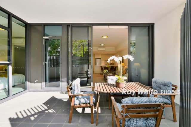 2Bedrooms, 1Bathrooms